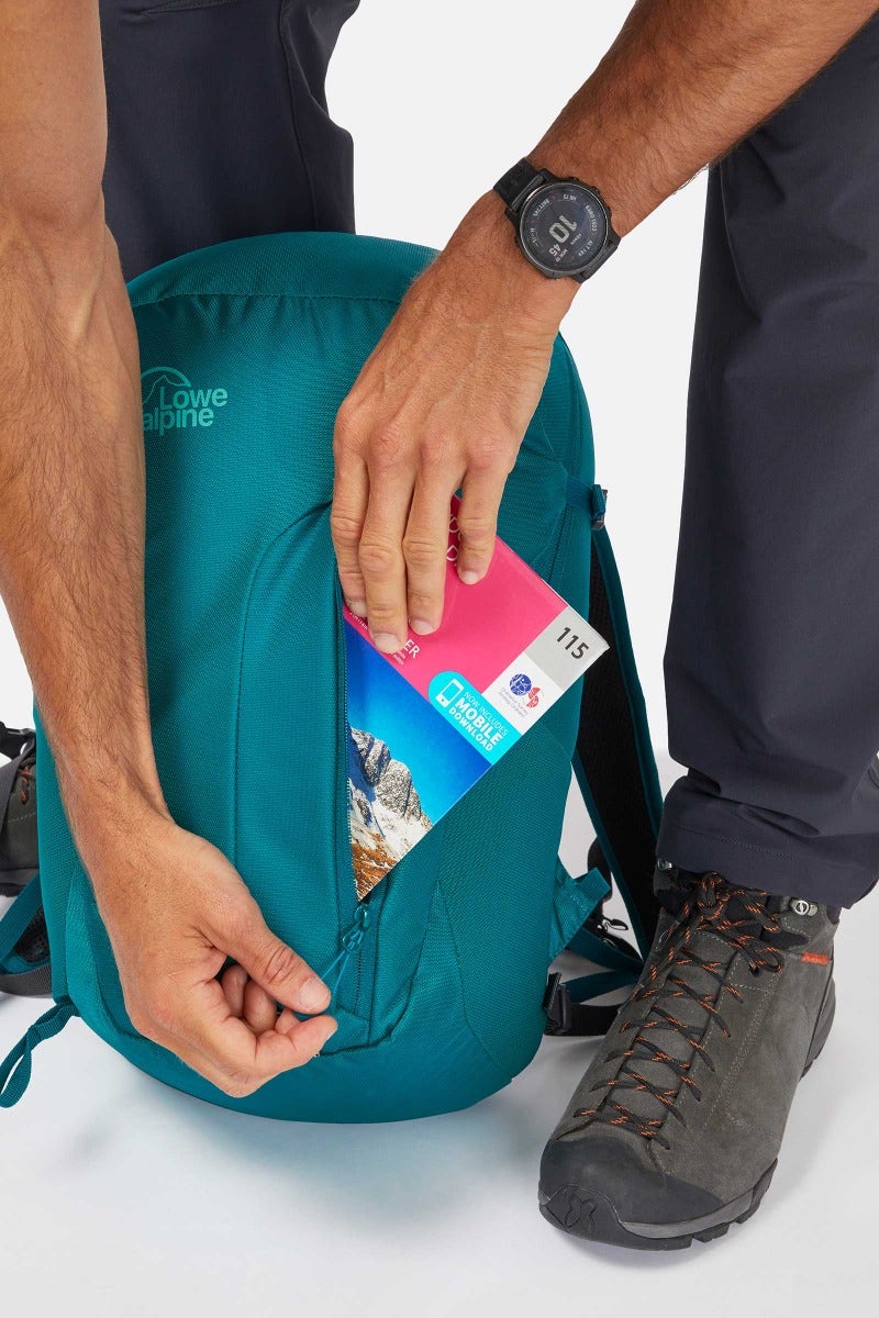 Lowe alpine edge ii hot sale 22 daysack