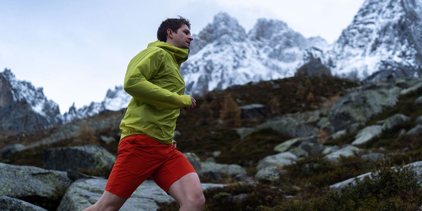 Ré-imperméabilisant pour vêtement imperméable et respirant