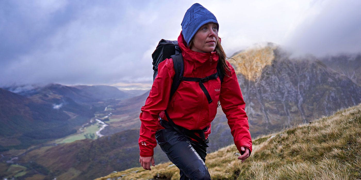 Ré-imperméabilisant pour vêtement imperméable et respirant