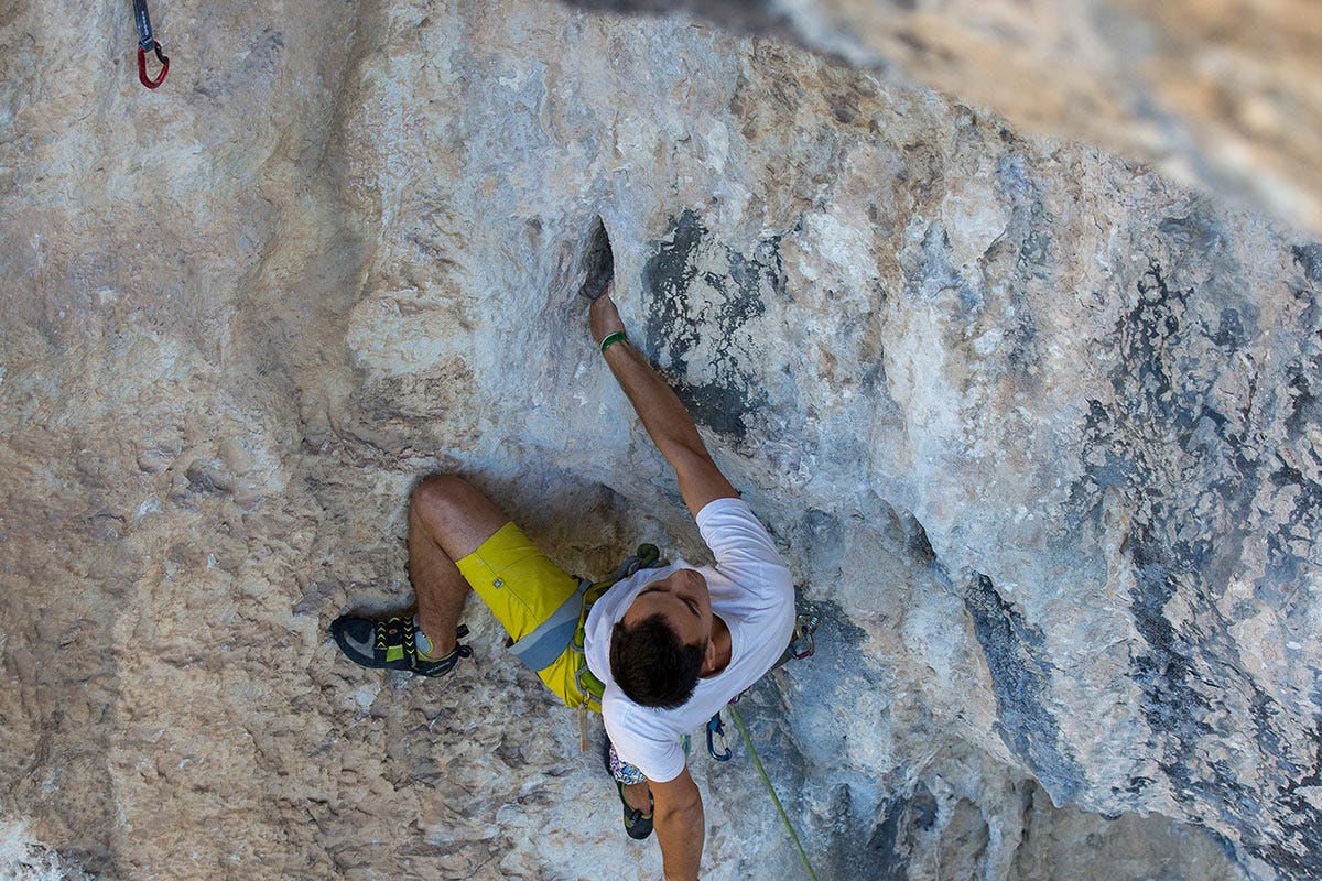 Badass in Tights! – Rock Climb Every Day